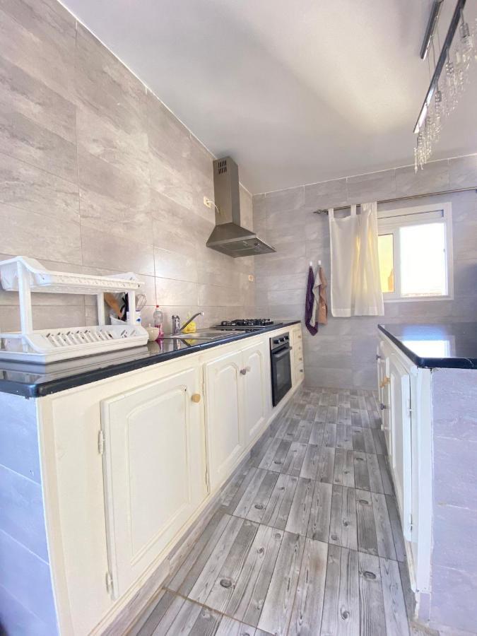 Ain Draham Sejour 1, Appartement Deux Pieces, Prive,Seulement Familles!!! Netflix, Youtube Exteriér fotografie